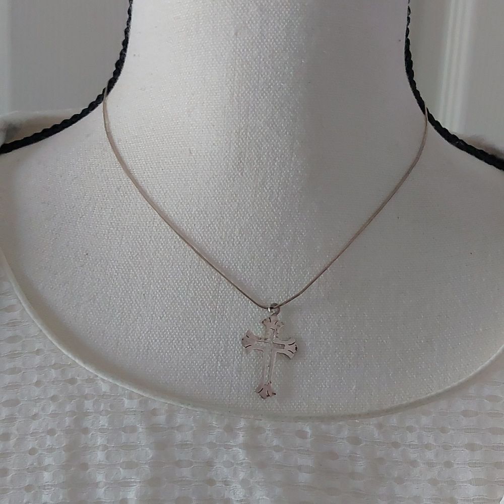 Sterling Silver Cross Pendant Necklace Dainty